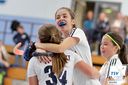 Dateiname=kruse_schott-rrk_30102016_023.jpg
Dateigröße=88KB
Abmessungen: 900x600
hinzugefügt am: 12. November 2016 kruse_schott-rrk_30102016_023.jpg
